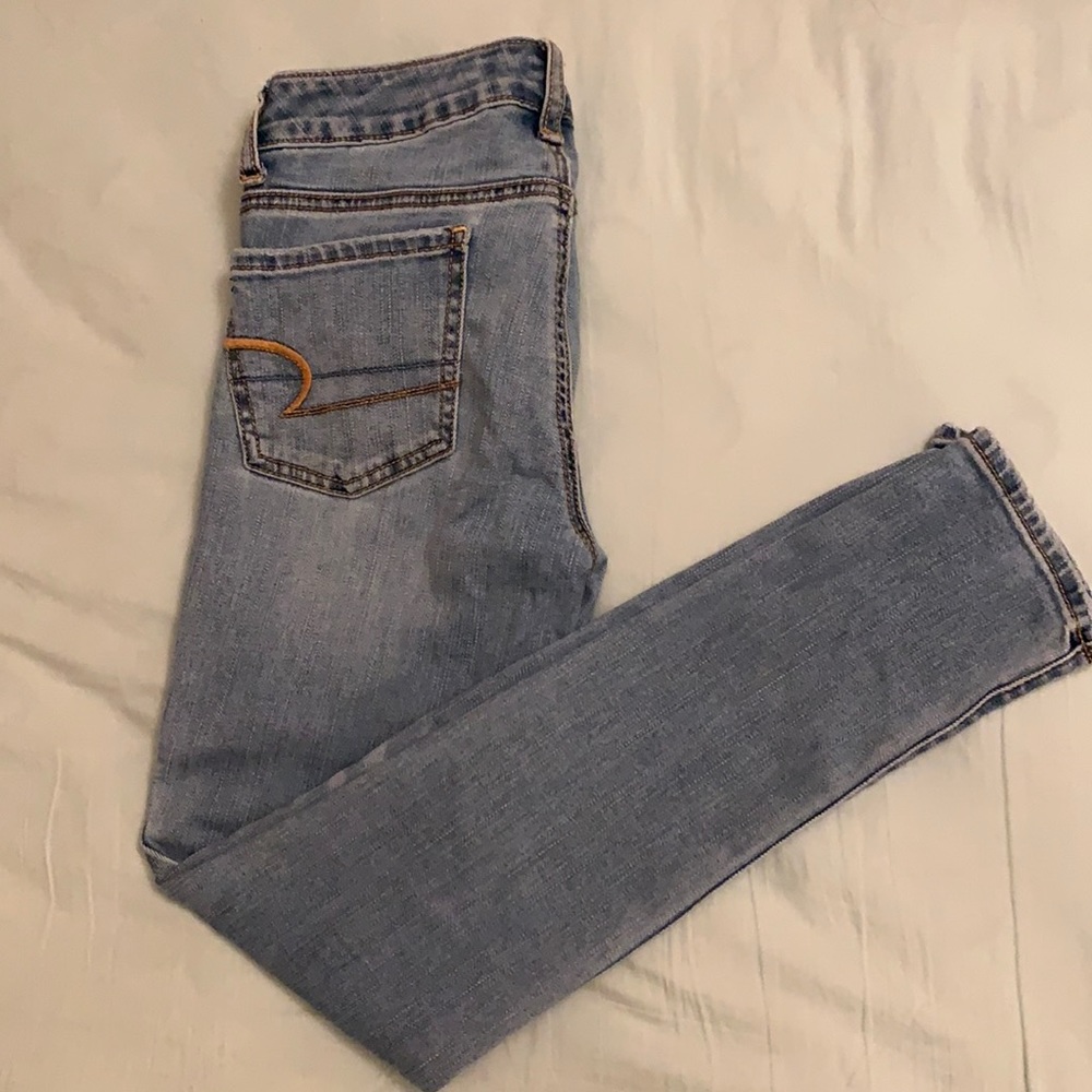American Eagle light blue skinny jeans